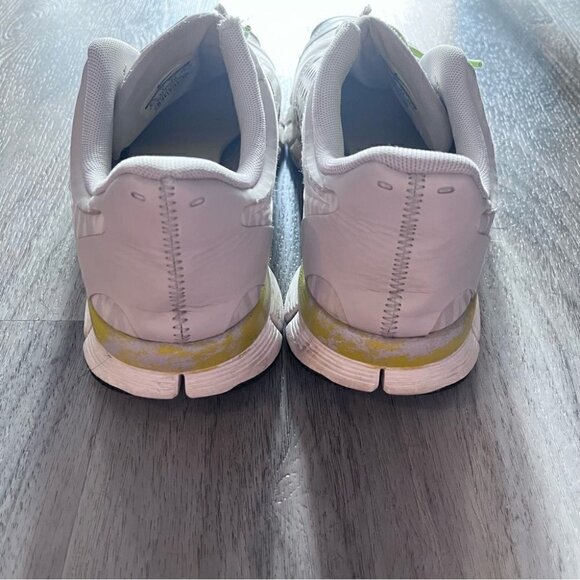 NIKE Free Run 5.0 Womens Size 9.5 Running Shoes Grey Green White - Picture 3 of 6